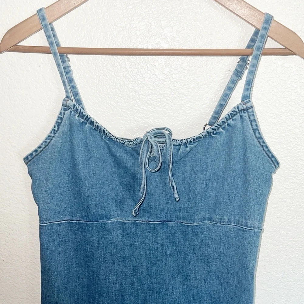 Hollister Chambray Tank Fitted Bodycon Tie Keyhole Front Pull On Mini Dress - Picture 2 of 10
